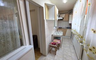 Garsoniera cu balcon, cu camera suplimentara pentru copil, Cetate - Poză 2