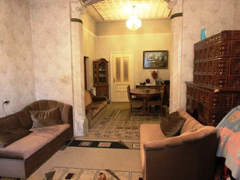 Apartament in cladire istorica - Poză 1