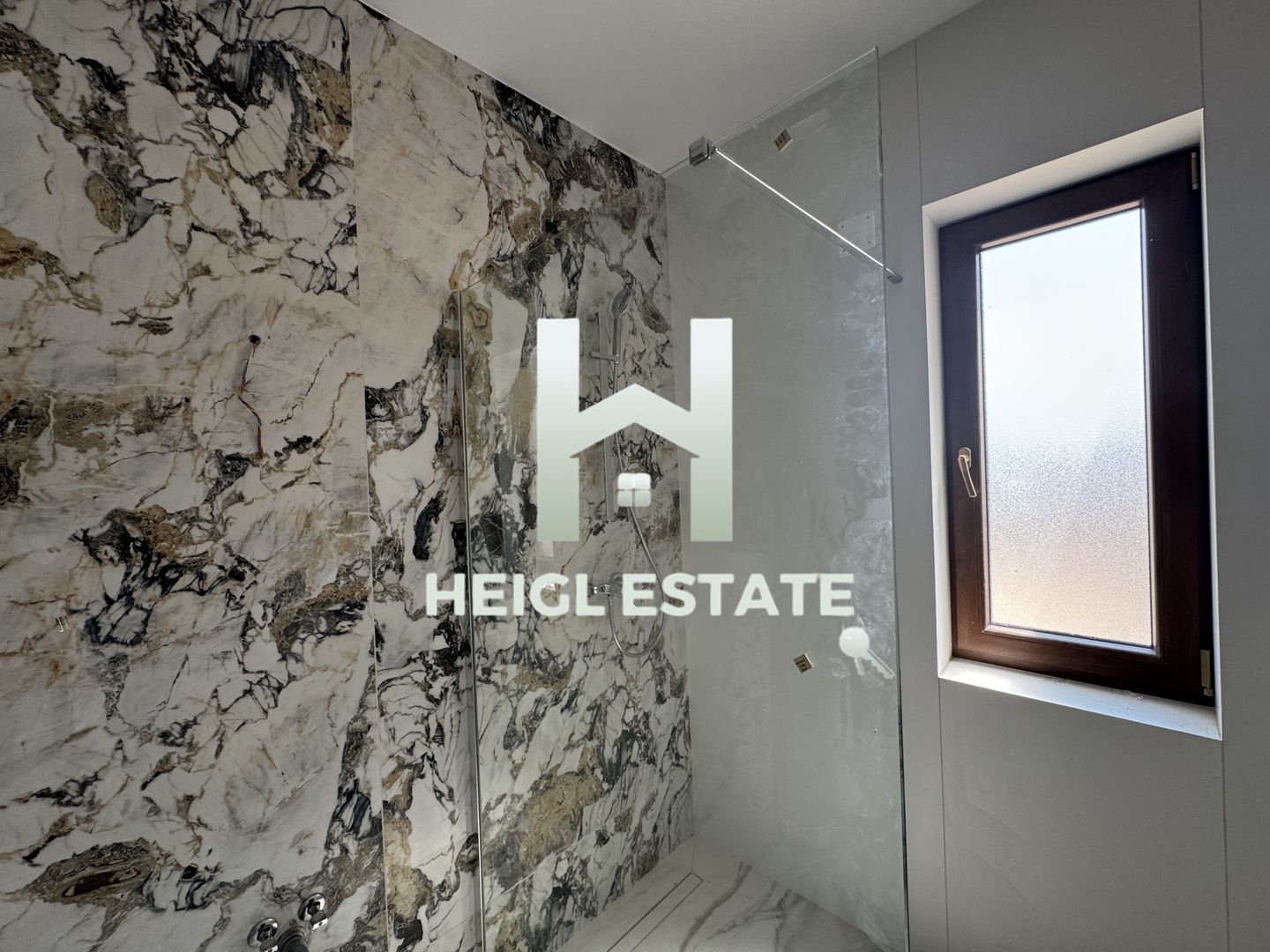 Duplex Premium cu 4 Camere, Design Modern și Finisaje Moderne in Chisoda - Poză 8