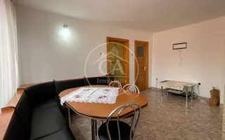 Casa de vânzare cu 8 camere de tip P+E+M in zona Rogerius, Oradea - Poză 13
