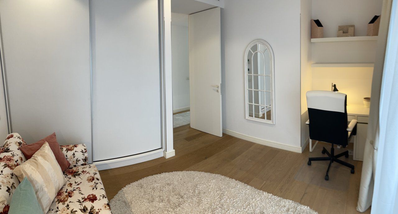 Inchiriere apartament 3 camere XL in Cortina Residence Herastrau - Poză 7