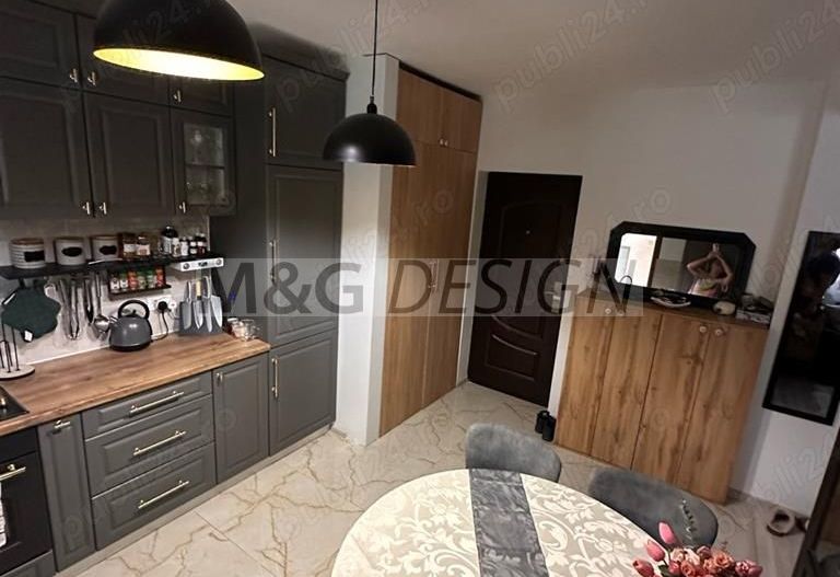 2 cam Giroc intrare  apartament LUX - Poză 3