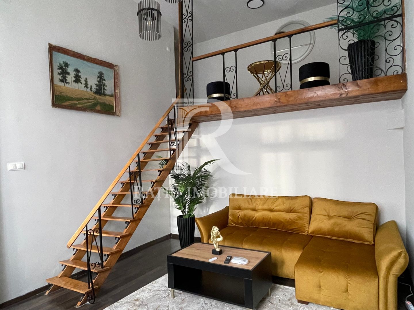Proprietate Exclusivistă | Apartament la Casă | Ultracentral | Oradea - Poză 1