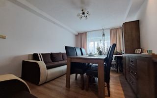 Zona centrala, 3 camere, centrala proprie, ideal pentru studenti - Poză 8