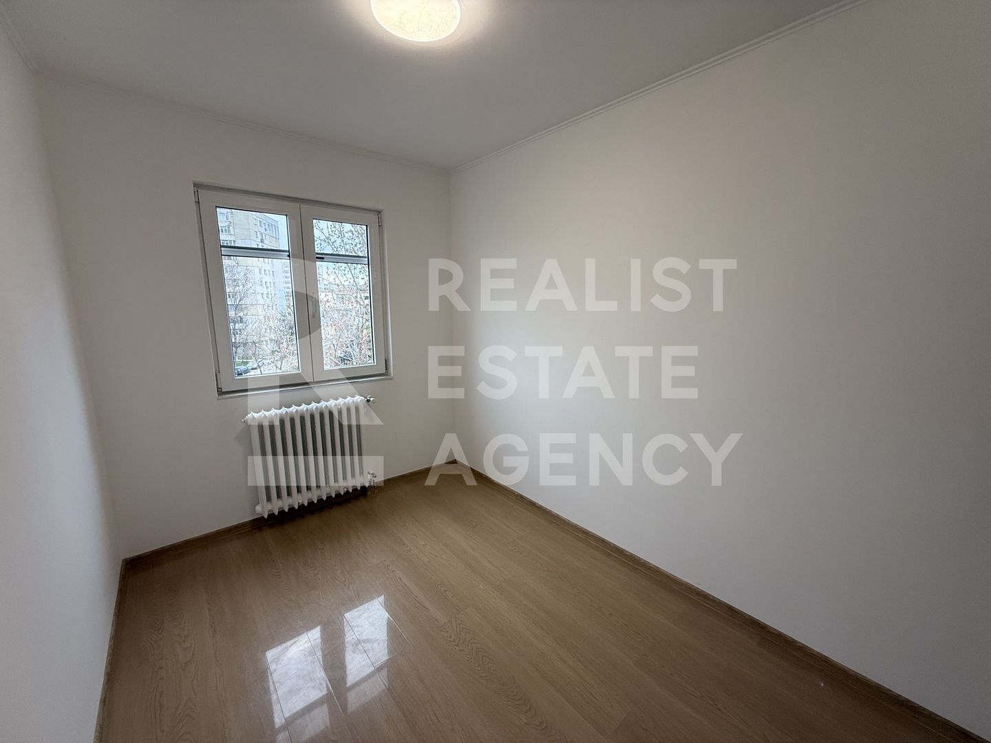 Apartament cu 3 camere,renovat, Alexandru cel Bun, Iași - Poză 9