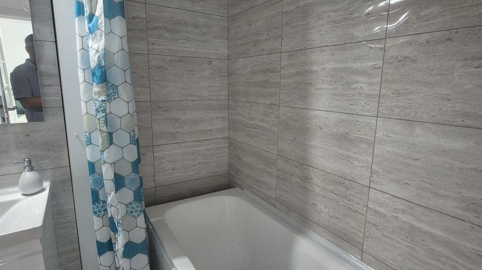 Apartament 2 Camere Metrou Teclu - Poză 11