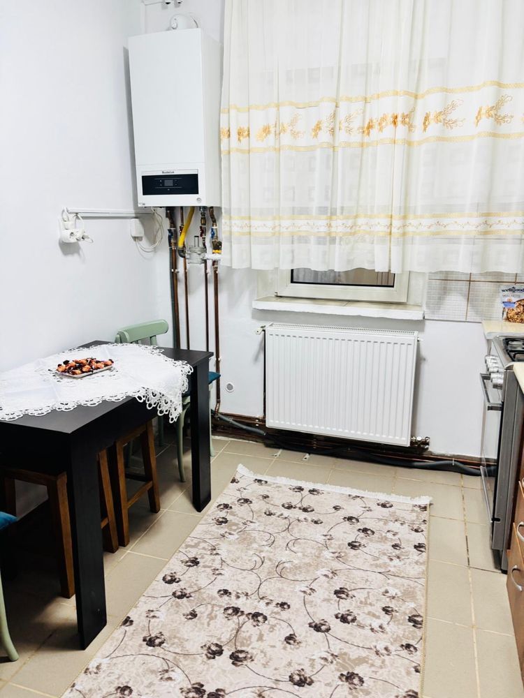Inchiriez AP 2 decomandat, spital Filantropia, Victor Babes - Poză 2