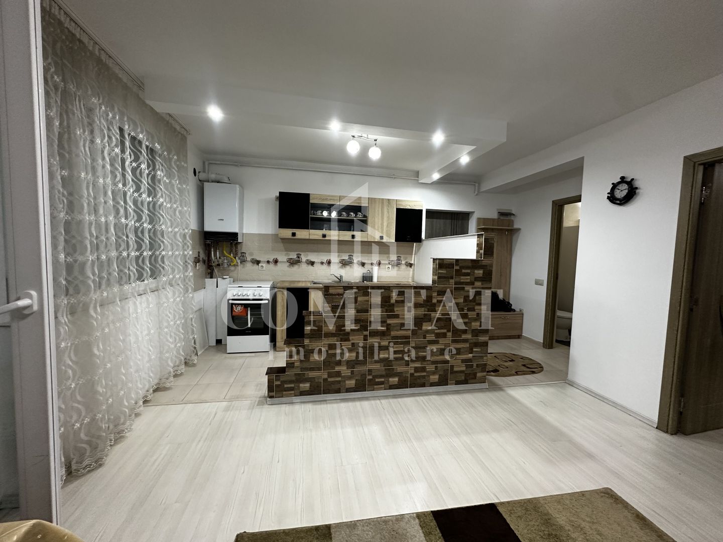 Apartament la etaj intermediar | 2 camere | Zona Str Porii - Poză 6