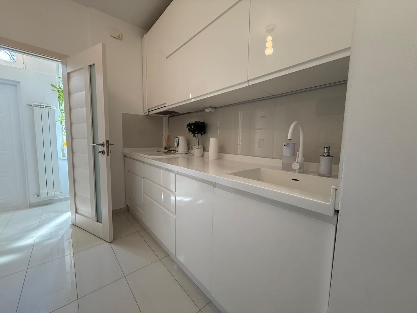 Apartament 4 camere în vilă I Cotroceni I Renovat complet I - Poză 9