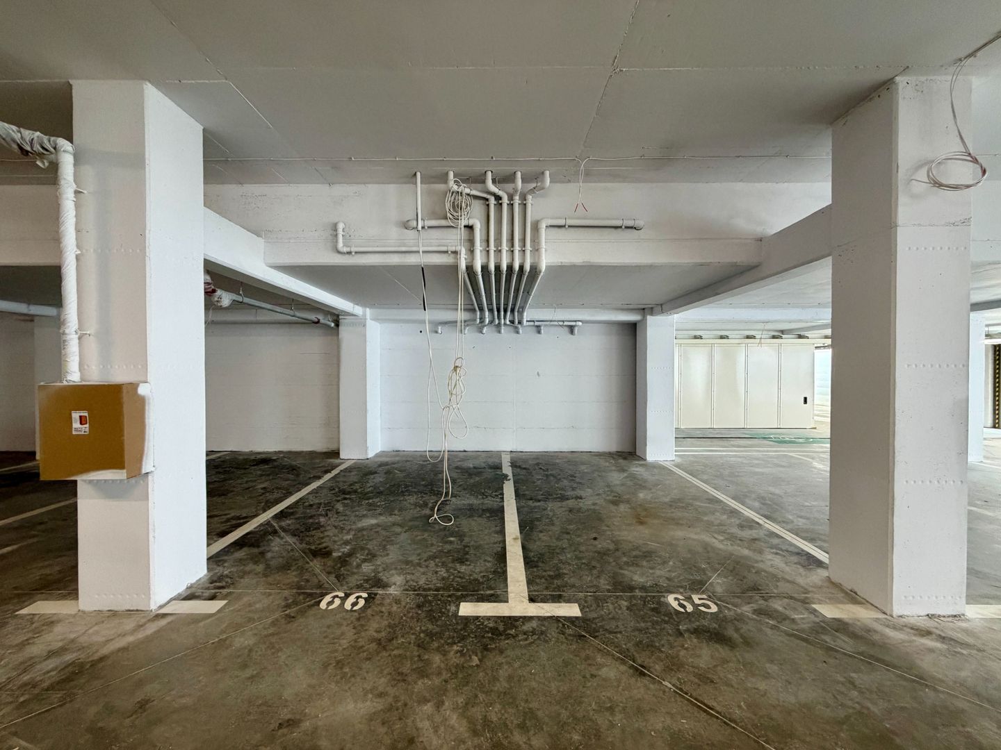 Penthouse Collection | Etaj retras | Cu Piscina Privata | GATA de mutat - Poză 8