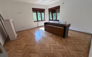 Apartament la casa de inchiriat, Parcul Sub Arini - Poză 1