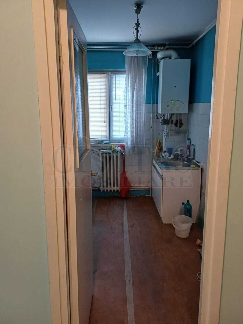 2 camere Brancusi, etaj intermediar, pret negociabil!!! - Poză 2
