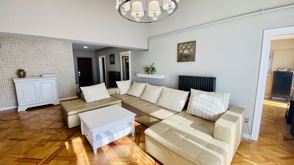 Penthouse confort lux,mobilat, utilat, garaj subteran, aer conditionat - Poză 10