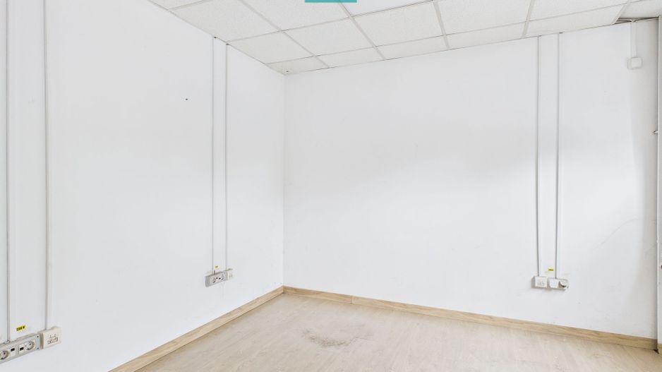 Spațiu industrial de 378 mp în Arad - Poză 8