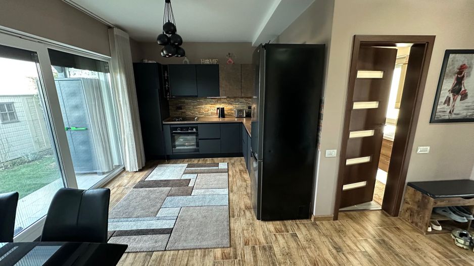 Duplex despărțit prin carpot - Poză 11