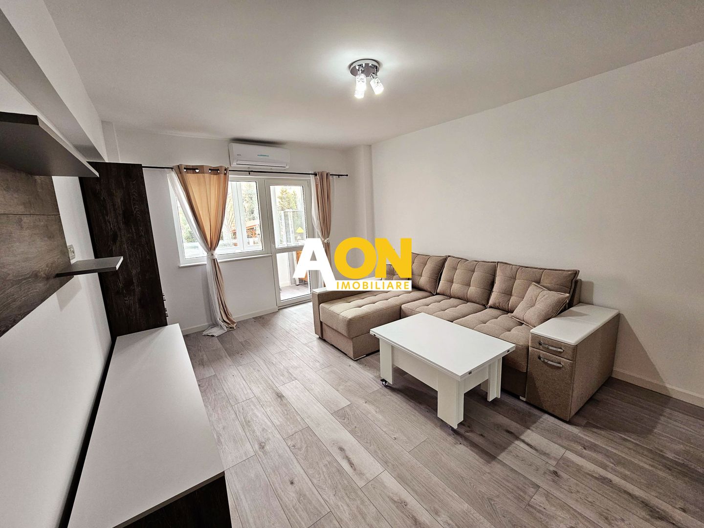 Apartament 2 camere, et. 1, renovat, incalzire prin pardoseala, Cetate - Poză 2