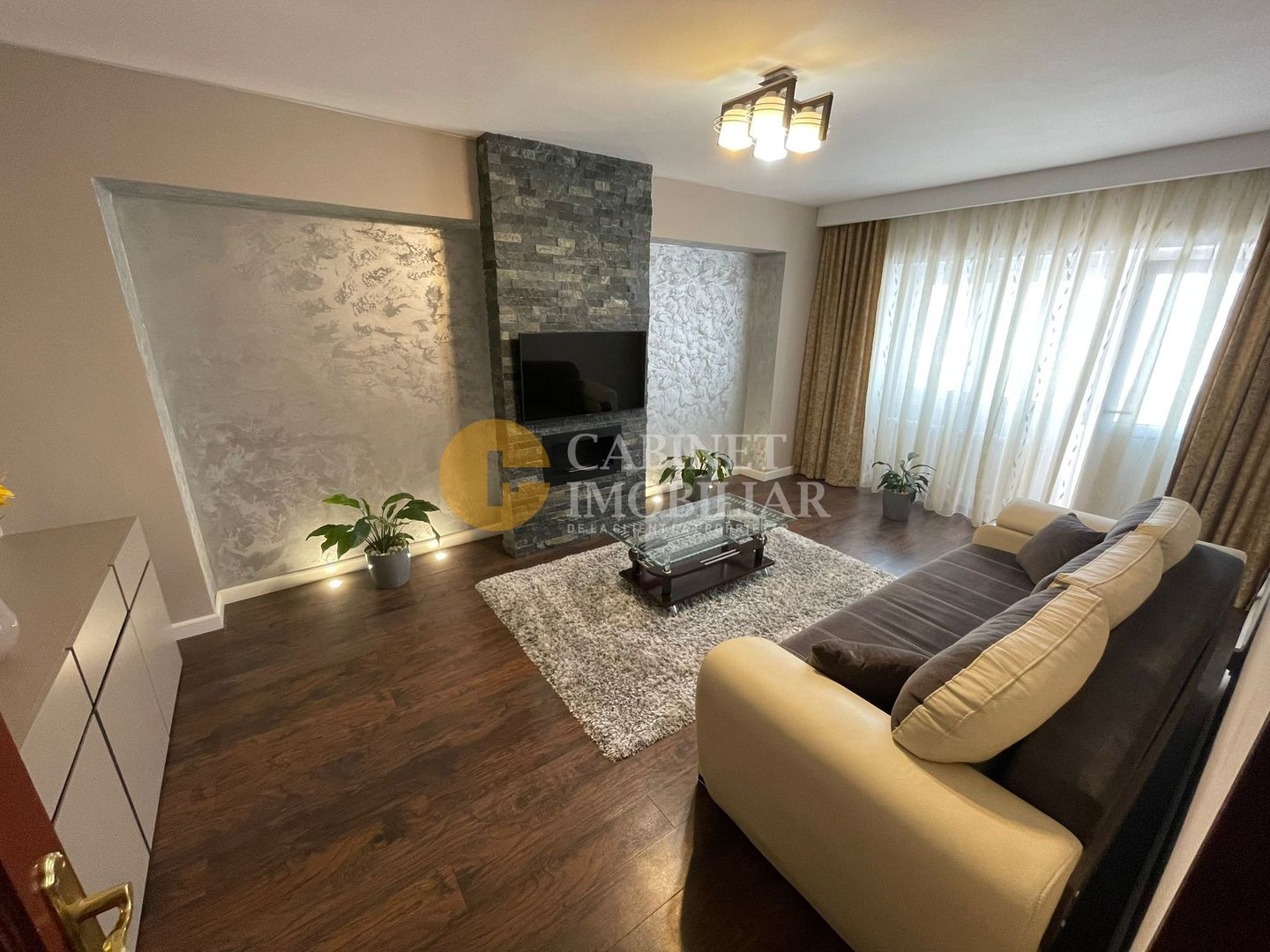 Zimbru 3 camere 81,5 mp - etaj intermediar - mobilat complet - bloc 1990 - Poză 1