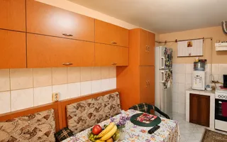 Casă individuală, teren generos de 1.348mp, poziție centrală, Giarmata - Poză 18