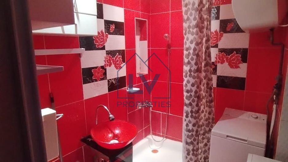 Garsoniera de vanzare-centru - Poză 3