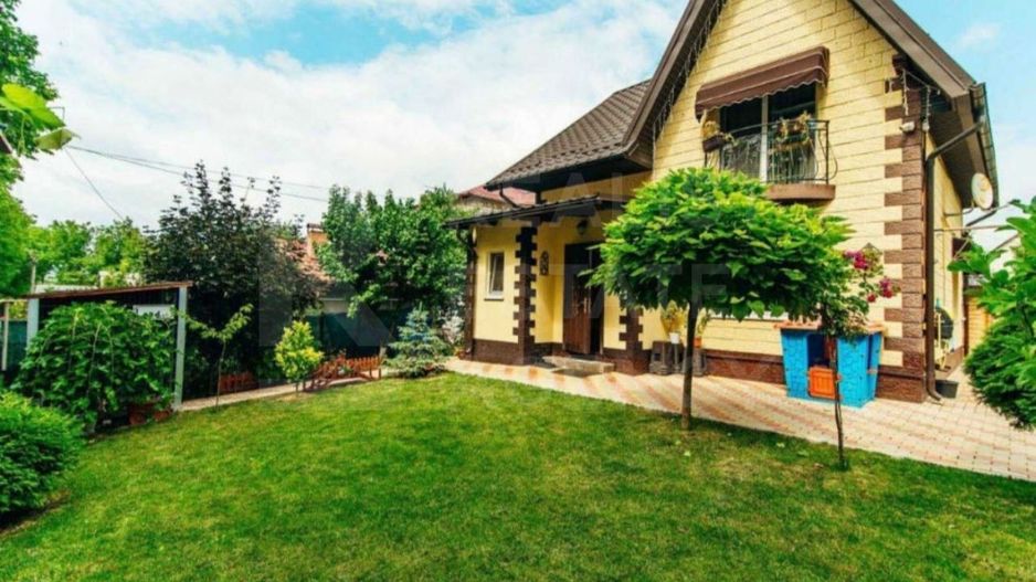 Vânzare, casă, 120 mp + 6 ari, str-la Teatrului 5, Trușeni. - Poză 1