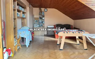 Vila 7 camere D+P+1+M - 2 Garaje - 50m de plaja - Zona centrala - Poză 19
