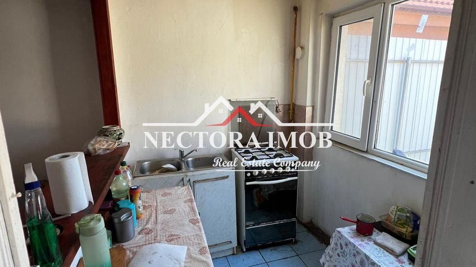 NECTORA IMOB-Casa 5 camere, 2 bai, 2 terase, 180 mp, Episcopia,Utilata - Poză 14