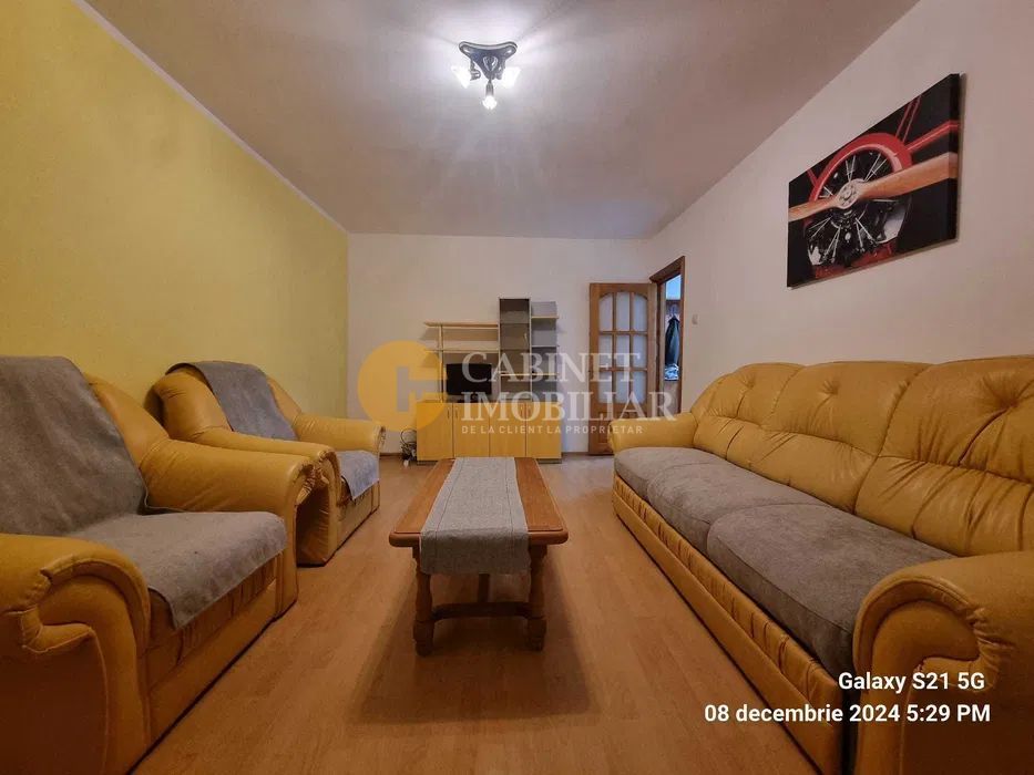 Apartament 2 camere decomandat zona Nicolina II - Poză 1