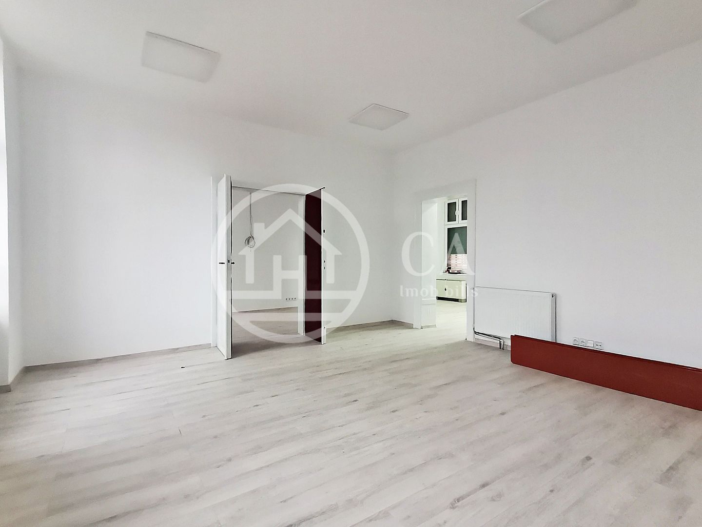 Spațiu de închiriat cu 4 camere în zona Cetatii, Oradea - Poză 10