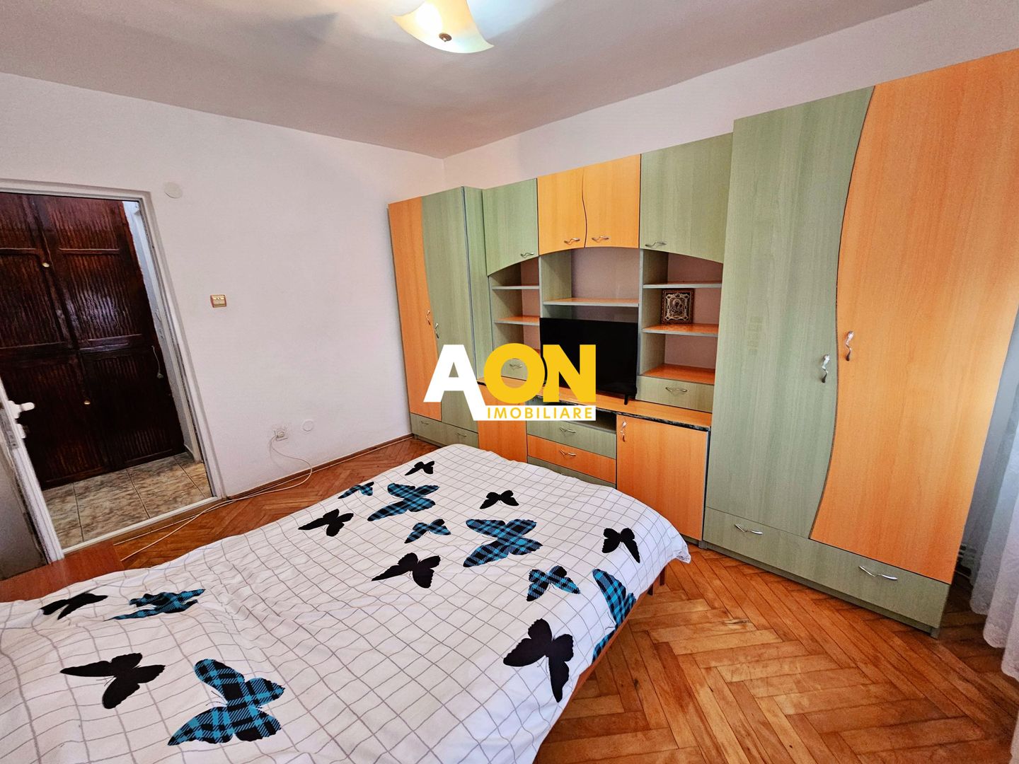 Apartament 2 camere, mobilat, utilat, etaj 3, cu boxa si parcare - Poză 11