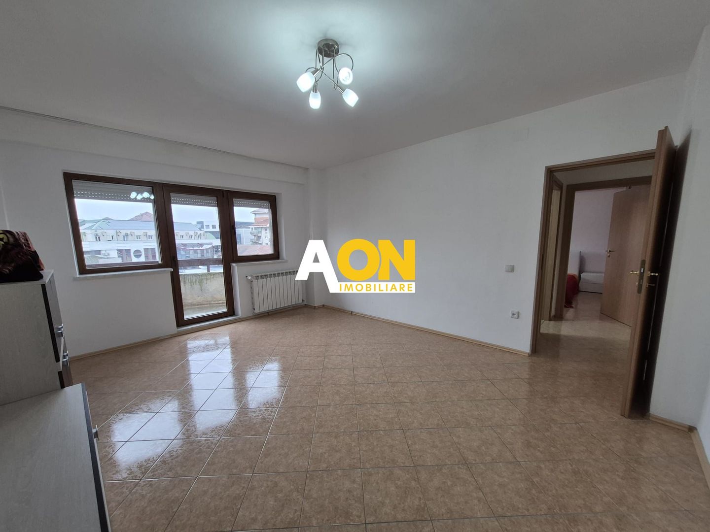 Apartament 2 Camere, Decomandat, 56 mp,  Et. 3, Zona Ultracentrala - Poză 2