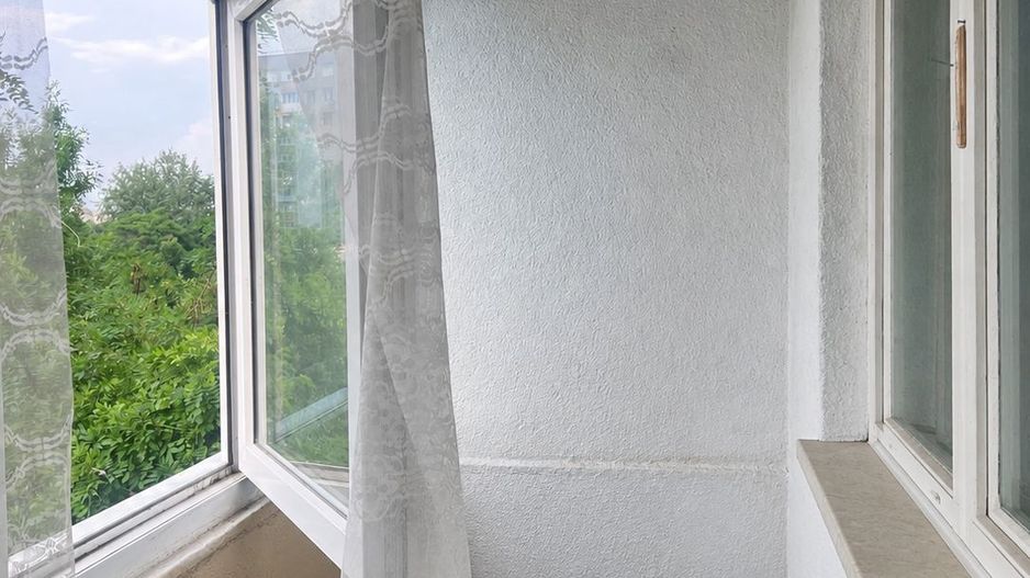 De vanzare ap. 3 camere |  etaj 3  | bloc reabilitat | Drumul Taberei - Poză 2