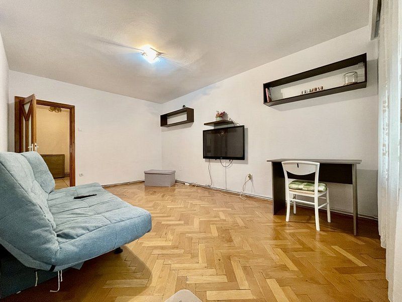 Apartament de inchiriat in Piata Sfantul Gheorghe - Poză 5