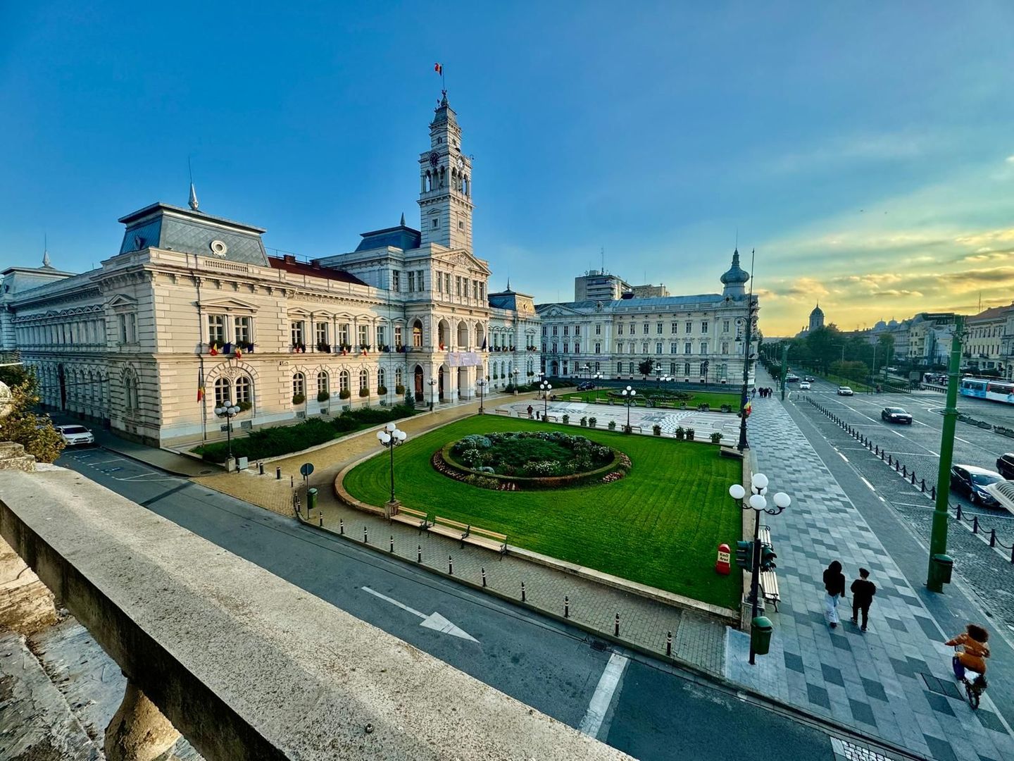 Vândut Monument Cenad Bulevard, apartament 2 camere Arad Km 0 - Poză 3