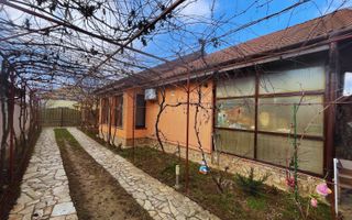 Casa Santandrei, zona linistita, gaz,curent,apa,teren 550 mp-219000Eur - Poză 3