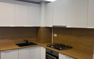 APARTAMENT COCHET CU VEDERE, DE 2 CAMERE LA VANZARE IN CORTINA NORD - Poză 4