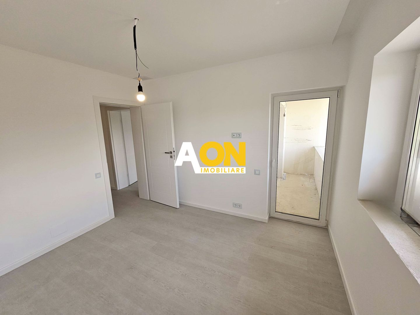 Duplex cu predare la cheie, 4 camere, piscina, 228 mp teren, Cetate - Poză 15