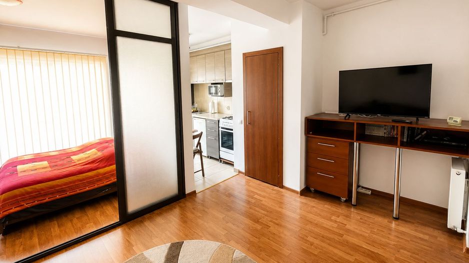 Etaj 1 | Apartament 40 mp cu bucătărie separată | Str. Stejarul - Poză 2