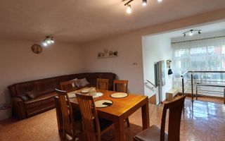 Casa cu 7 camere, 2 spatii comerciale, pretabila pt. birouri, Centru - Poză 11