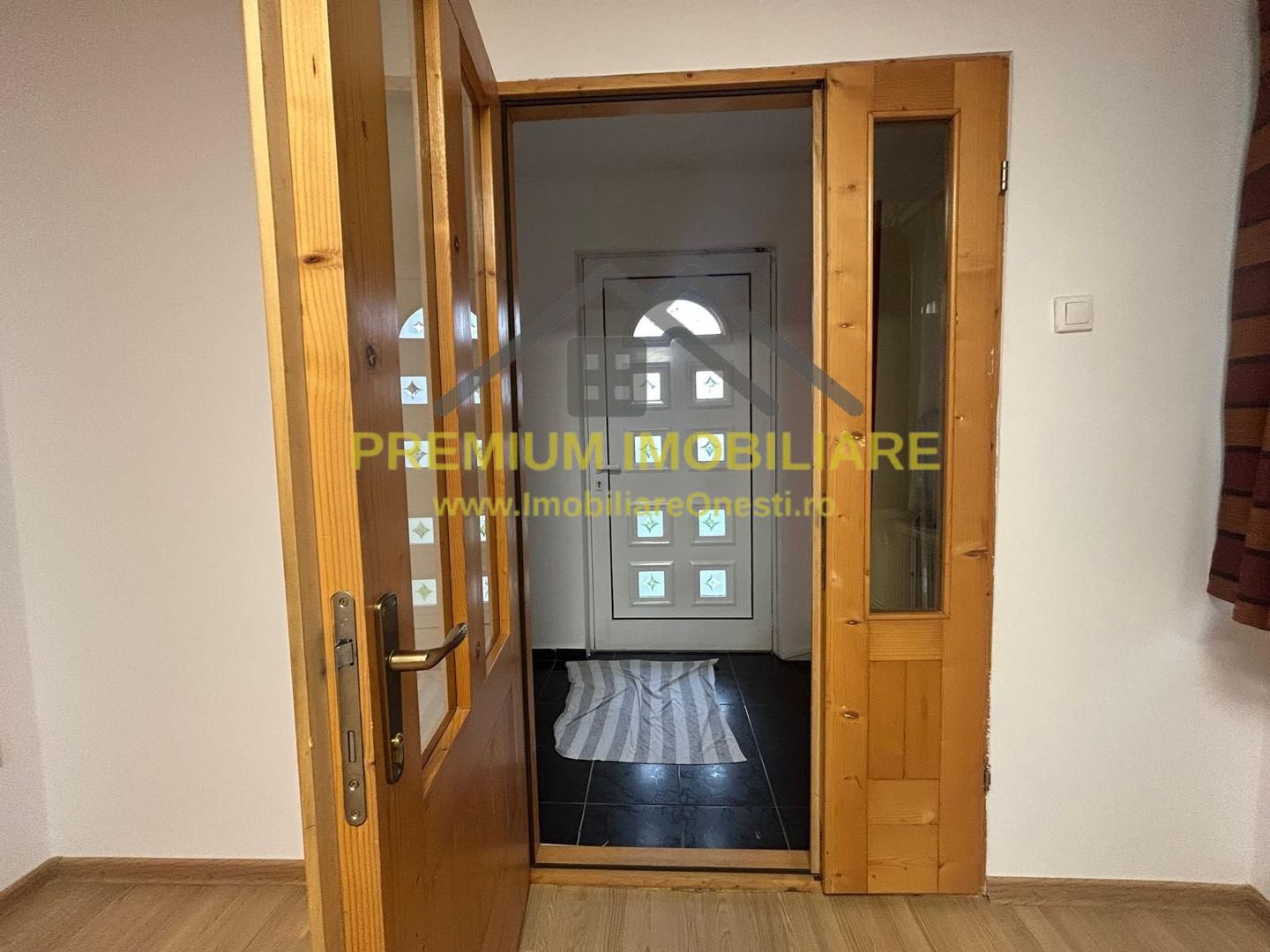 Apartament 3 camere, 100 mp, ultracentral – ideal birouri - Poză 5