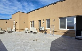 Copou-Apartament Premium -2 camere -terasa 60 mp- View Panoramic - Poză 5