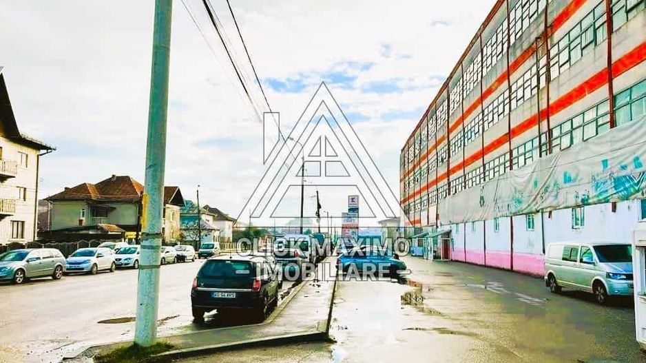10.000 mp CLADIRE/SPATIU COMERCIAL P+3 SI 7.000MP TEREN ARGES - Poză 2