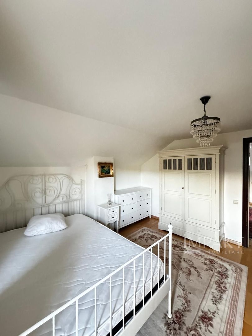 Casa individuala cu 5 camere si gradina in Colonia Sopor - Poză 12