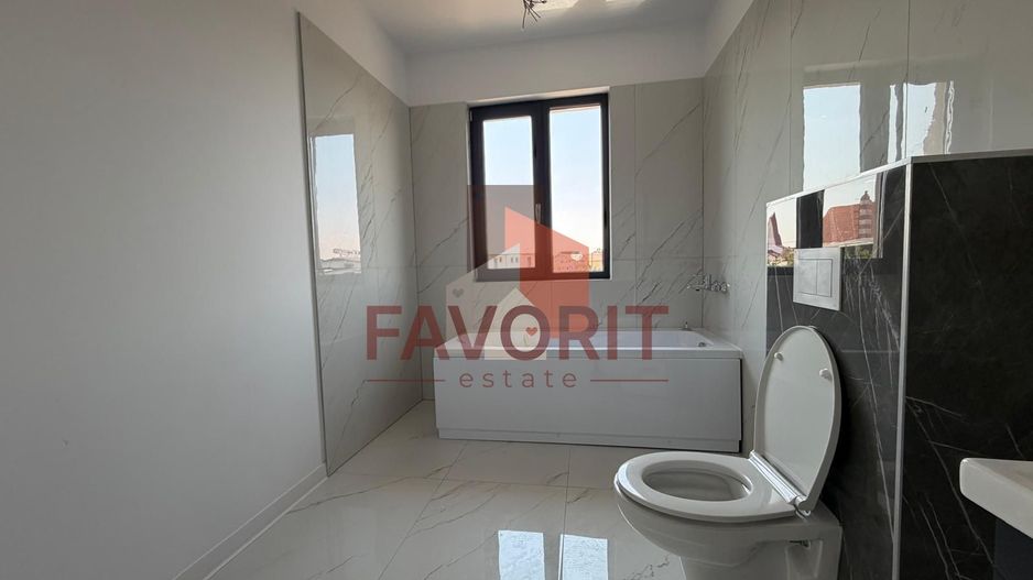 Duplex despartit | 5 camere | Garaj | Finisaje premium | 3 bai |Asfalt - Poză 15