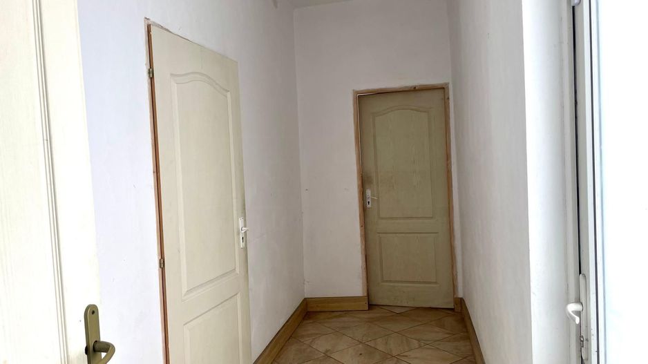 Spațiu comercial de Închiriere/Vânzare | 110 mp | Dornești - Poză 13