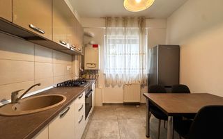Apartment 2 camere, decomandat,  loc de parcare, Complexul Studențesc - Poză 12