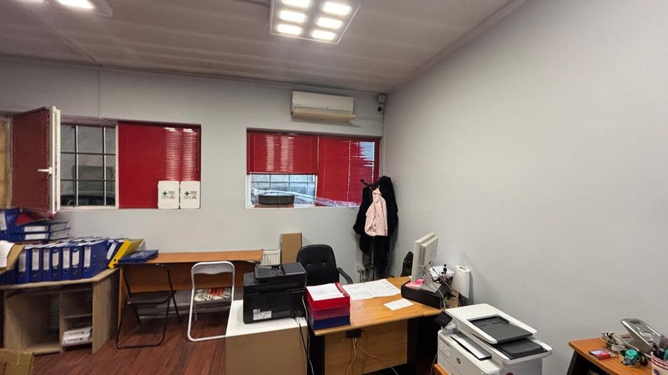 Atelier auto 590 mp cu ISU - Poză 15