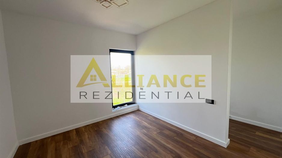 Vila Individuala  - 4 camere - 3 bai-teren -320-600 M de STV - Poză 11