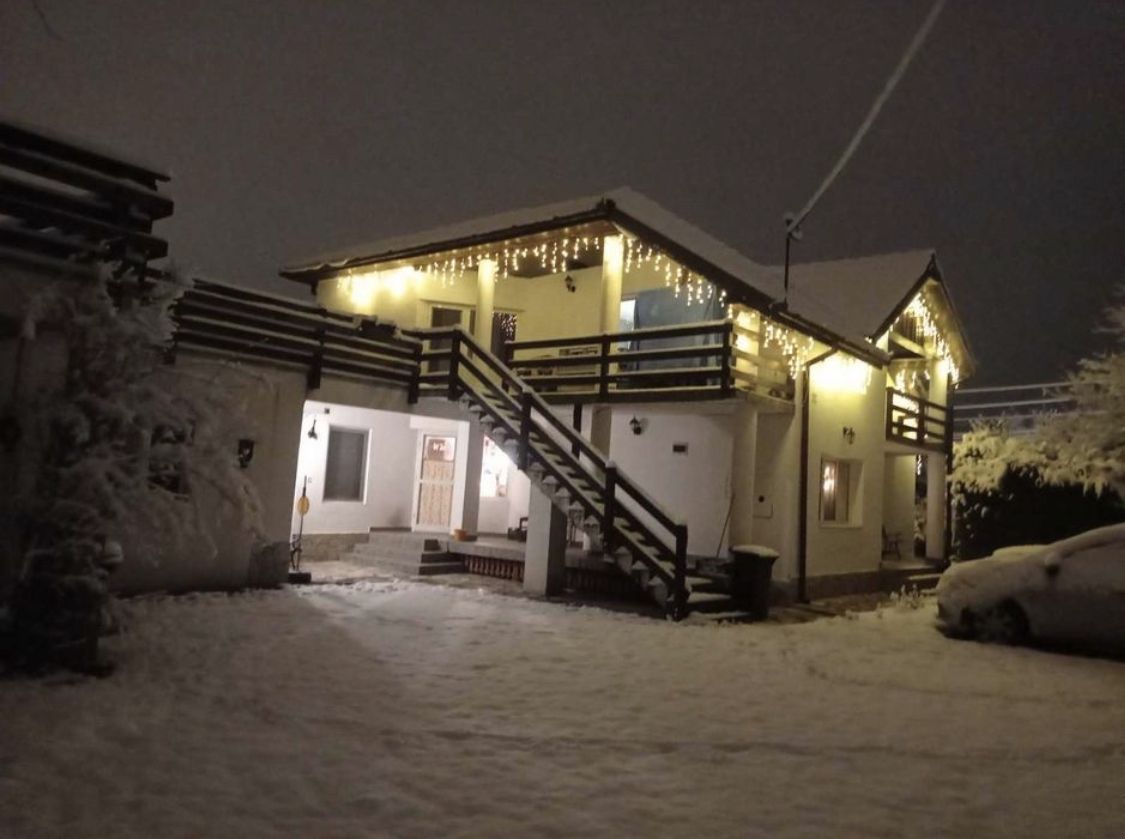 BRASADAS vinde casa 4 cam teren 688mp in zona Lucian Blaga. - Poză 3