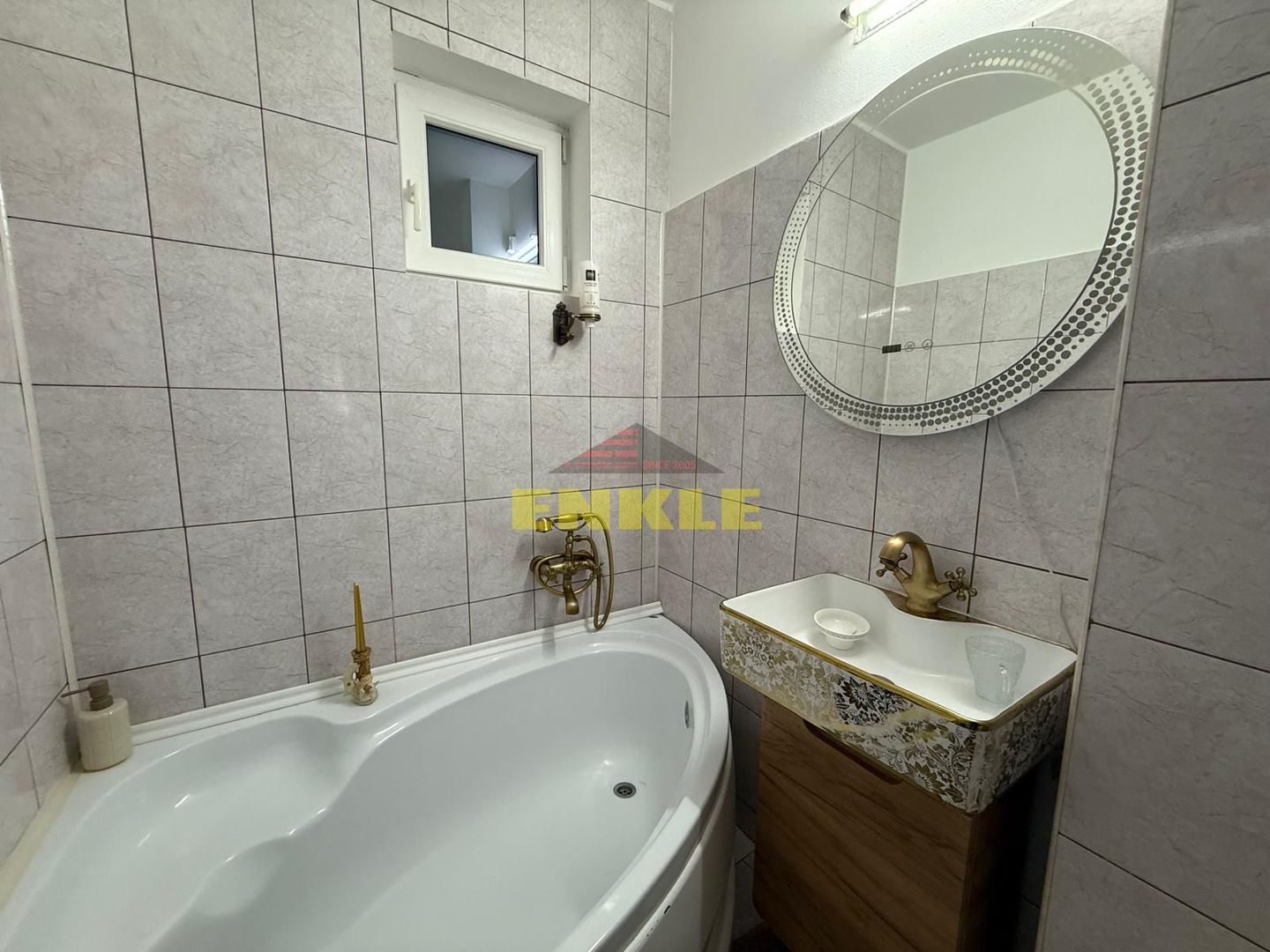 Vânzare apartament cu suprafață totală de 50 mp, zona Scolii 7 - Poză 10