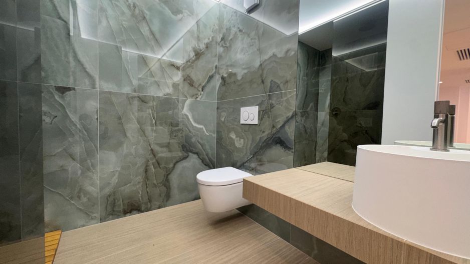 3 CAMERE || CORTINA 126 || EROUIANCU NICOLAE - Poză 8